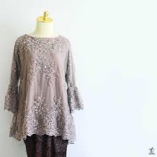 Sold Out Top0661 Bust 96m Stretch Length 70cm Sleeve Length 45cm With Lining From Body To Sleeve Gaun Untuk Acara Model Pakaian Model Pakaian Muslim Masker kain hijab dari berrybenka reusable cup mask ini memiliki tampilan design sederhana, namun tetap bagus saat dikenakan. pinterest