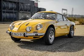 Image result for Jaune Rally Monaco 1980 Renault