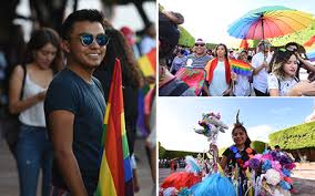 25 de junio de 2021. Exigen Respeto A La Diversidad En La Marcha Del Orgullo Gay Diario De Queretaro Noticias Locales Policiacas De Mexico Queretaro Y El Mundo