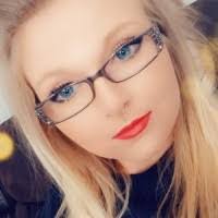 Rebecca Schenck's Instagram, Twitter & Facebook