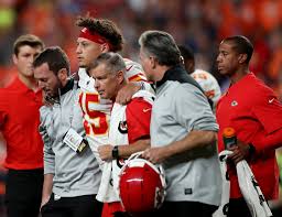 In a press conference following super bowl lv, kansas city chiefs quarterback patrick mahomes said he didn't play the way i wanted to play, but noted that the buccaneers were the better kansas city had hoped to get the ball back and used two timeout before the bucs converted on 3rd down. Patrick Mahomes Knocked Out Of Game By A Knee Injury The New York Times