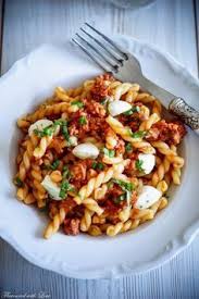 Gemelli Mit Salsiccia Und Mozzarella Abendessen Rezepte Salsiccia Rezepte Nudelgerichte