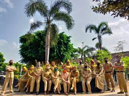 Bentar ta kita ganti posisikataku lalu menunggingkan ita. Sdn Jabon 1 å¸–å­ Facebook