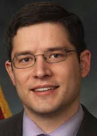 Robert Lithgow: Candidate Profile