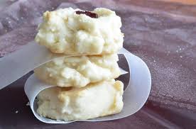 Shortbread Cookies 2 Cups Butter Very Soft 1 C Icing Sugar 1 2 C Cornstarch 3 C Flour 1 Tsp V Shortbread Cookie Recipe Whipped Shortbread Cookies Recipes