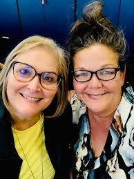 Michelle Armbruster's Instagram, Twitter & Facebook