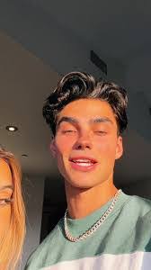 Jacob Barnick's Instagram, Twitter & Facebook