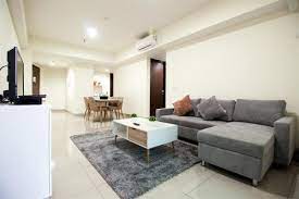 Dilengkapi 3 kamar tidur, ruang tamu, dapur, dan 1 kamar mandi, unit apartemen tipe 3br bisa menjadi pilihan terbaik keluarga kecil untuk tinggal. Sewa Apartemen Artha Gading Murah Harian Bulanan Tahunan