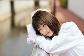 女優・岡本夏美の大人なファッション観に迫る！ | インタビュー | FINEBOYS Online