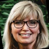 8 "Maureen Saxon" profiles