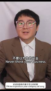 Edilson林永权-  每人拿了大包小包的，拿好多东西，要进吉胆岛拍网络电影咯，4-17September,大家为梦想，加油咯，真的这次的网络电影拍摄预算费，我真的给不起平时你们来演我制作导演的广告费，这次是为梦想而来的：）要来帮忙的朋友们，自己来哦，只能给你一个饭盒哦  ...