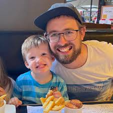 Why is gen 2 framer led light always on?