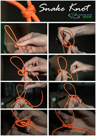 The kopwin paracord survival bracelet offers 6 useful tools all in one convenient accessory. Snake Knot Tutorial