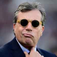 Raheem Sterling and Dani Olmo are the options to reinforce the attack in  the winter market. [Mundo Deportivo]