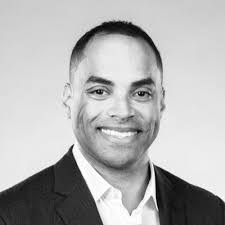 Martin Cepeda's Instagram, Twitter & Facebook