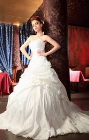 Brautkleider mit tüll gehören zu den größten trends. Hochzeitskleider Wie Die Stars