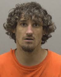 Standoff with sheriff's deputies ends in capture of wanted felon