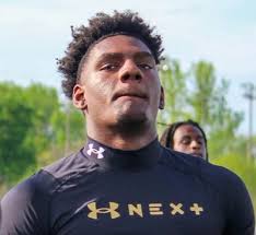 Ellis Alloway (@EllisAlloway)