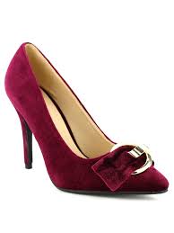 Check spelling or type a new query. Escarpin Bordeaux Chic Soyez Elegante Avec Votre Slim En L Associant A