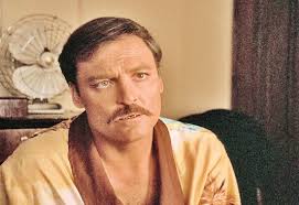 Stacy Keach in The New Mike Hammer (TV Series 1984 - 1987). - stacy-keach-mikehammer-5