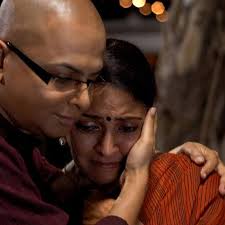 Last shots rituparno ghosh with his crew during the shooting of satyanweshi. Rituparno Ghosh The Queer Icon Whose Cinema Celebrated The Marginalised Sahapedia