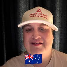 Development update: Dan Murphy's manager Colin opened the door of the brand  new store at 9am today. The store and 61 new undercover parking spaces can  be accessed off Mitchell Drive and