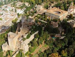 Alhambra Jpg 712 549 Pixel La Alhambra Alhambra De Granada Espana