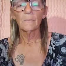 Angelique Strang (@angelique.strang) • Instagram photos and videos