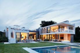 Villa Avec Piscine Et Amenagement Exterieur Moderne Villa Haus Architektur Architektur
