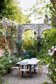 Style Toscan En Decoration Blog Deco Clem Around The Corner Decorations De Jardin De La Campagne Jardin A La Toscane Design De Petit Jardin