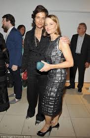 She has been married to jodie foster since april 20, 2014. Pin On Jodie Foster