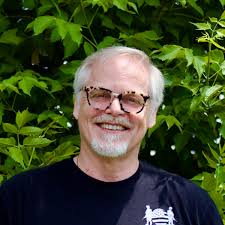 Meet our yoga trainers at Orgainc Yoga & Wellbeing