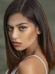 Fathers of the Bride: A Yuletide Wedding Comedy (TV Movie 2025)