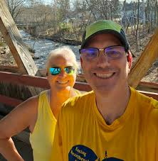 Belmont Trail: underpass at Belmont Circle; gradient markers; old sleepers  from the original track