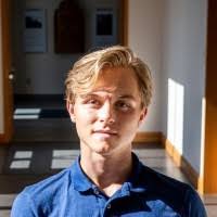 Melanie Brigham's Instagram, Twitter & Facebook