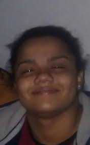 A Mesma foto dormida da Debora Carbone todos os dias.