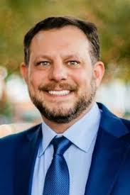 Dustin Mccormick's Instagram, Twitter & Facebook