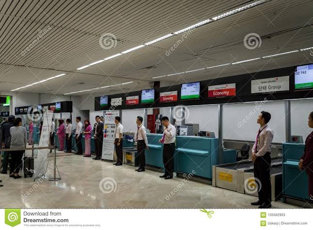 Mga resulta ng larawan para sa Soekarno–Hatta International Airport CGK Terminal 2 check-in counters"