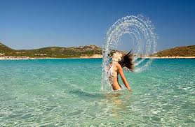 Il Bagno Dopo Aver Mangiato Si Puo Fare Sfatato Un Tabu Tutto Italiano Ecco Le 8 Cause Piu Frequenti Di Morte Al Mare Caffeina Magazine