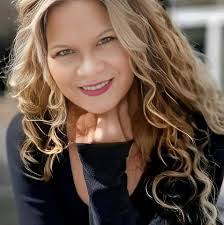 Ester Costales's Instagram, Twitter & Facebook