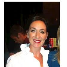 Leanne Royston's Instagram, Twitter & Facebook