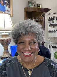 Cindy Newell's Instagram, Twitter & Facebook