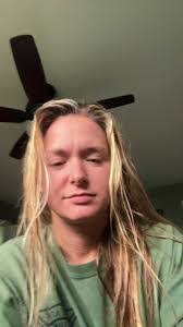 Noelle Henderson's Instagram, Twitter & Facebook