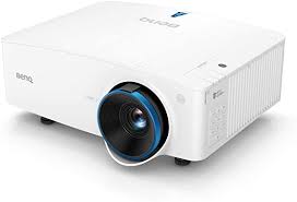 Technology one chip dlp native resolution 1920 x 1080 (full hd) brightness (lumens) 4000 optical zoom yes if yes, optical zoom (%) 150 if yes, type of projector standard throw (0.91 to 2.5) type of light source laser minimum life of light source (in normal mode) (hours) 20000 on site oem warranty for light source (time or life in hours whichever is earlier) 3 year or 10000 hrs. Amazon Com Benq Lh930 1080p Dlp Lamp Free Laser Projector 5000 Ansi Lumens Color Accurate Maintenance Free 24 7 Operation Lens Shift 20 000 Hour Laser Life Network Control Hdmi Electronics