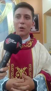 Ordenación del Sacerdote Edwin Medina en San Juan de Colón