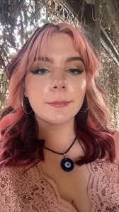 Natalie Capps's Instagram, Twitter & Facebook