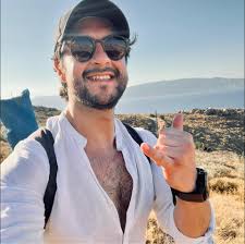 META HT AM FRAME SIZE What frame size of new Meta HT AM would you recommend  for 179cm? The charts say size M for 168-180cm and L for 178-190cm. So as  usual