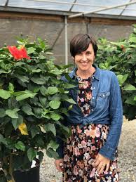 Maybe you would like to learn more about one of these? Katie Dubow To Host Cottage Farms Qvc Show Garden Media