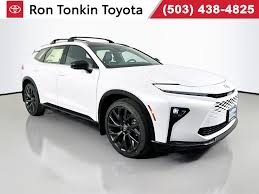 Image result for Oxygen White 2023 Crown