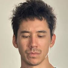 Eric Au (@ericis.online) • Instagram photos and videos